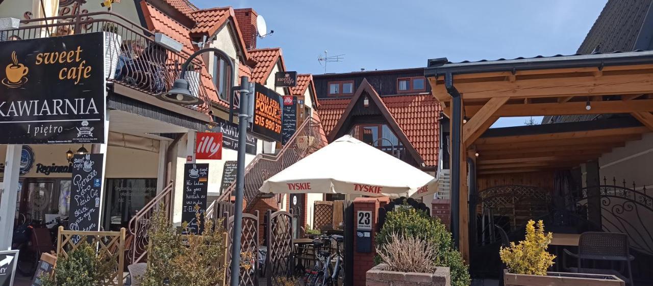 Pokoje Goscinne Lidia Łeba Buitenkant foto